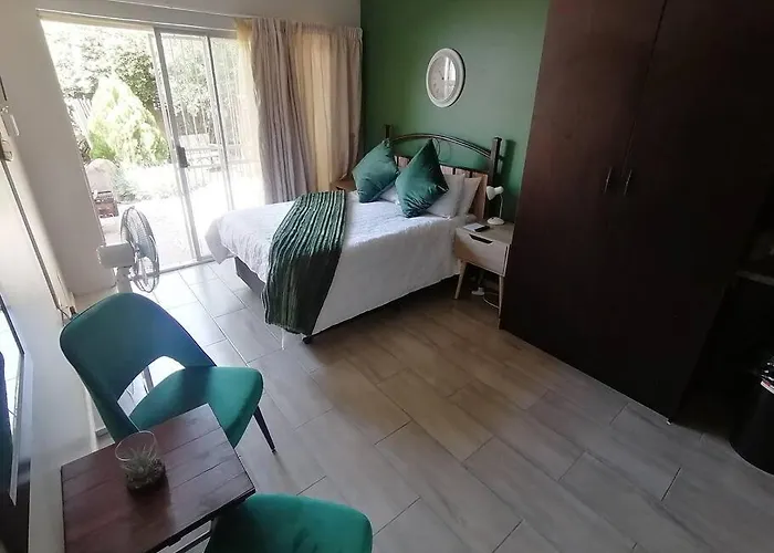 Finch & Fern Guesthouse
